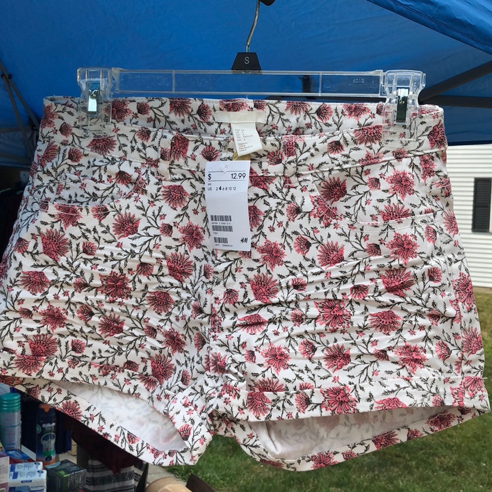 New H&M Floral Shorts